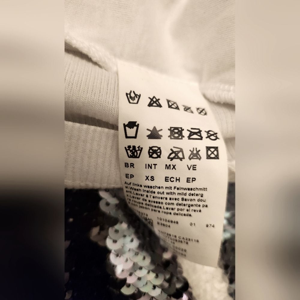 HugoโBoss Sequin Tank Top - Picture 7 of 11